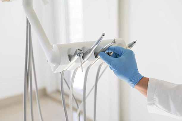 24/7 Emergency Dental Implants experts in Nederland, TX